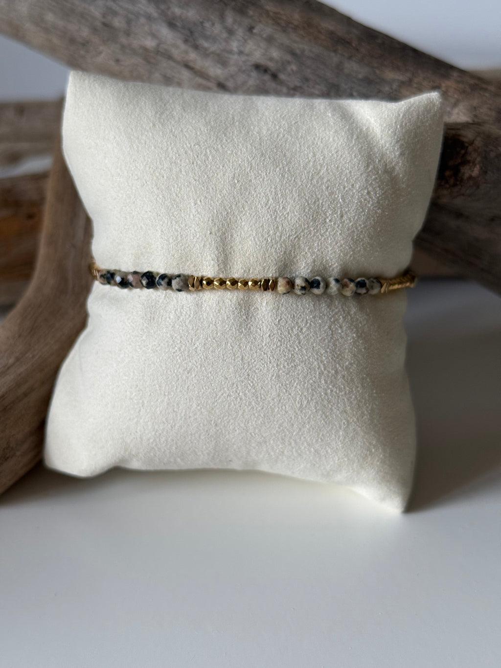 Bracelet Flo doré Jaspe Dalmatien