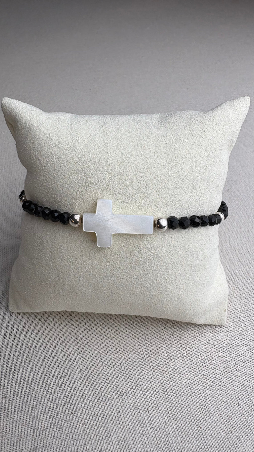 Bracelet Croix Nacre & Onyx
