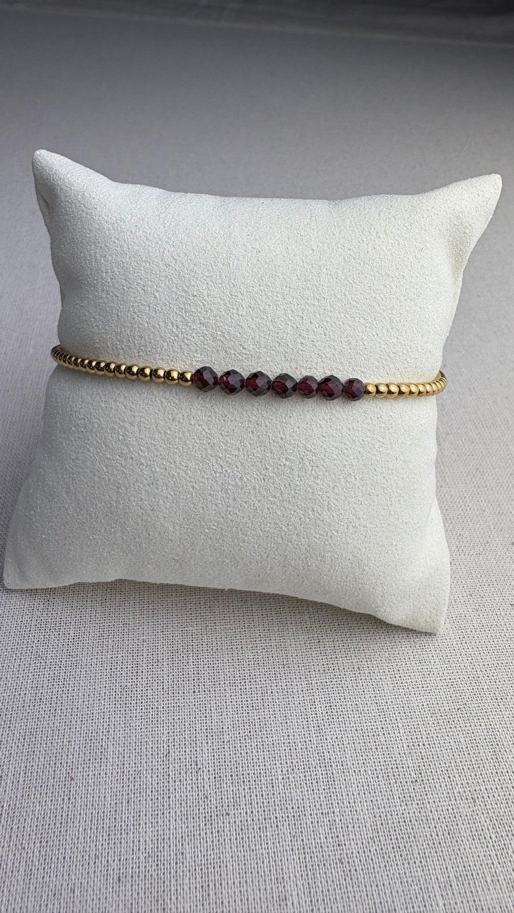 Bracelet Léna doré Grenat d’Inde