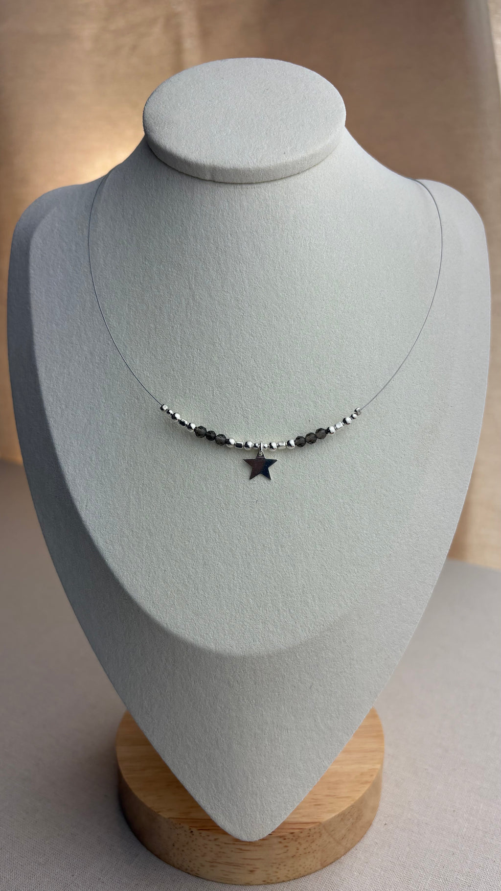 Collier ras de cou Étoile Quartz Fumé du Brésil